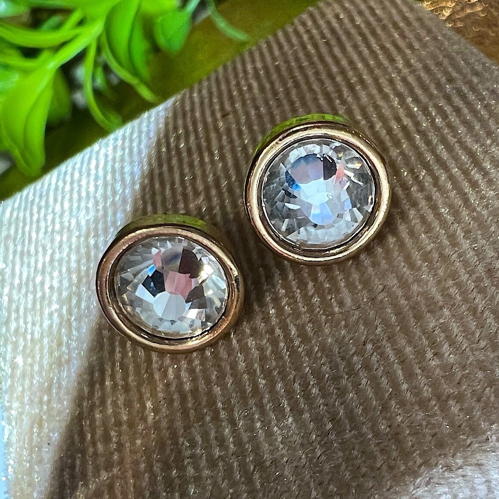 NEW! Large Clear Crystal Stud Earrings About 8mm Hypoallergenic Post Studs